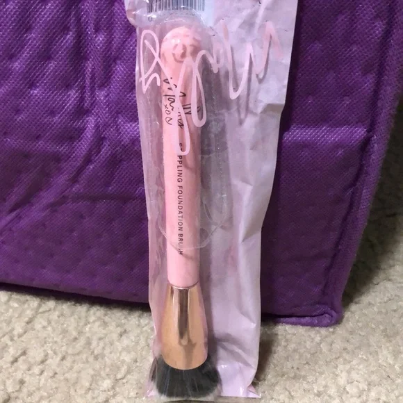 MALLY Full Face Precision Brush (1) ☝🏼 - Picture 11 of 16